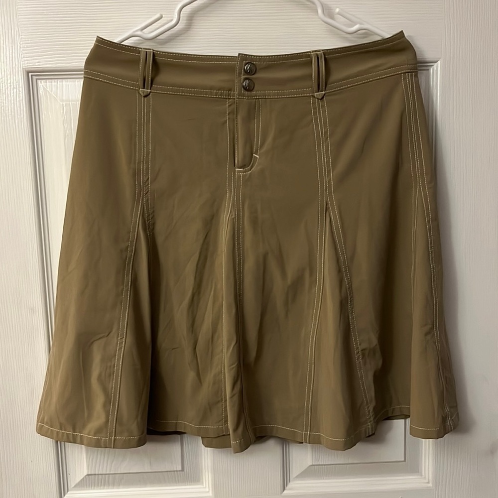 Athleta Whatever tan/light brown Skort/skirt Sz 8